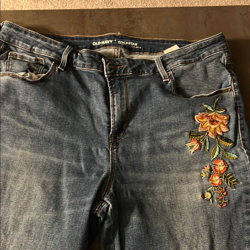 Old Navy Blue Women’s Jeans with Floral Embroidery